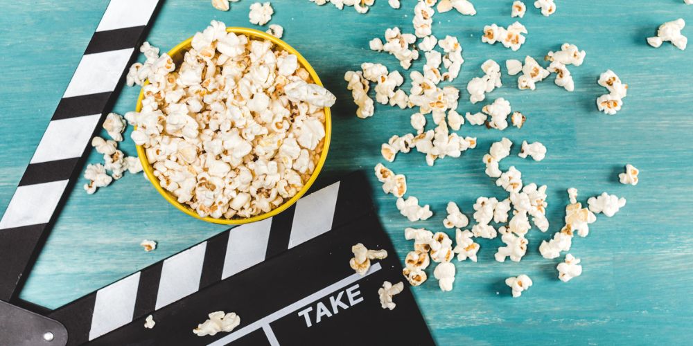 15 Thoughtful Gift Ideas for Film Buffs Without Overspending